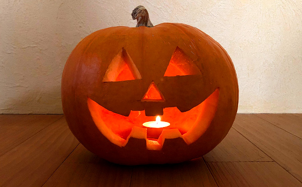 ど素人DIY／02. リアルでキモい！ハロウィン用かぼちゃランタンを作る（練習編）。