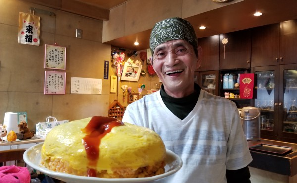 上士幌町の喫茶店『フォーシーズン』の特大4合オムライスに挑戦した話